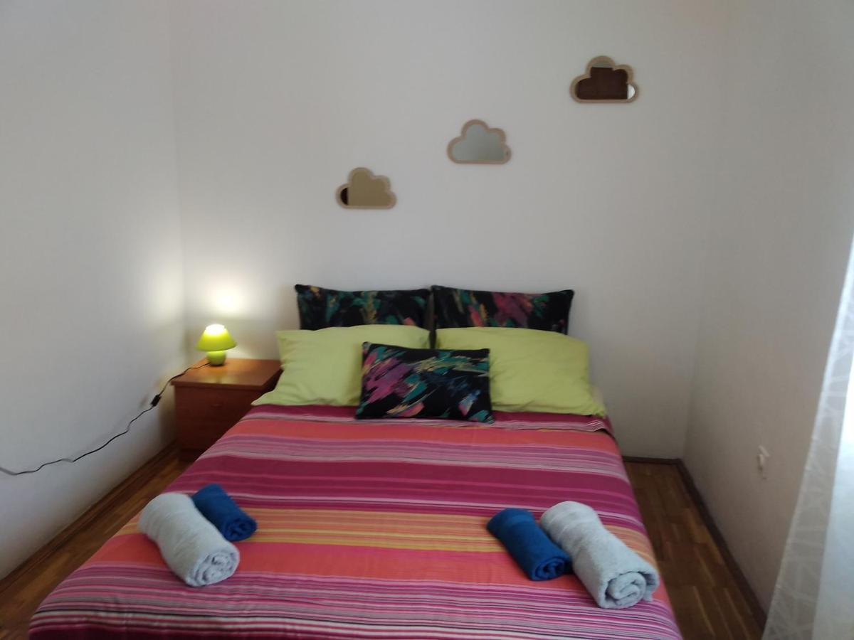Apartmani Maja Паг Экстерьер фото